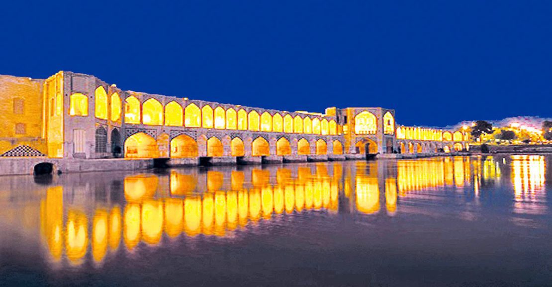 راهنمای سفر به اصفهان